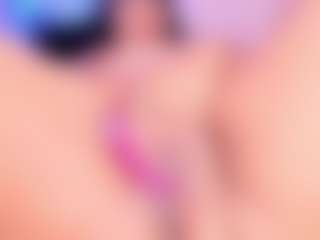 Live cam show with christymilkk - Ebony on Instabang