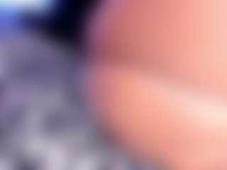 Live cam show with christymilkk - Ebony on Uber Horny | colombia