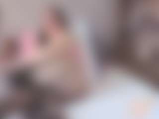 Live cam show with MatureVeronica - Bedroom on Sex Cam Show