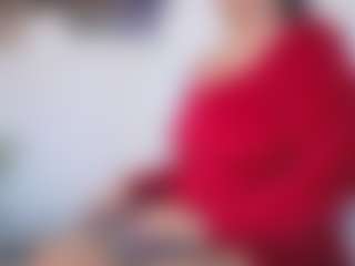 MatureVeronica MILF webcam performer live streaming