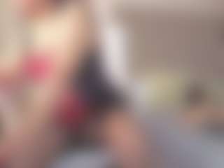 Live cam show with MatureVeronica - Brown Hair on CamClone