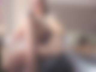 Live cam show with MatureVeronica - Brown Hair MILF on Streamer API