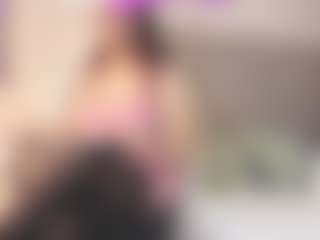 Live cam show with MatureVeronica - Bedroom MILF on realtime-chat