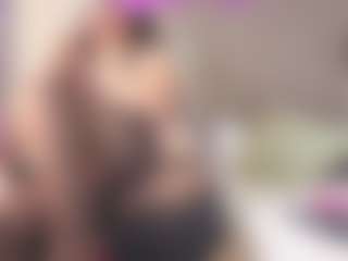 MatureVeronica's Live Sex Cam Show