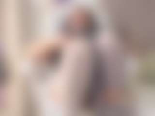 MatureVeronica's Live Sex Cam Show