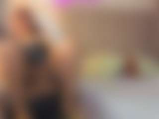MatureVeronica's Live Sex Cam Show