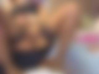 MatureVeronica's Live Sex Cam Show