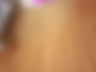 Live cam show with MatureVeronica - Mature on liverealitysex.com