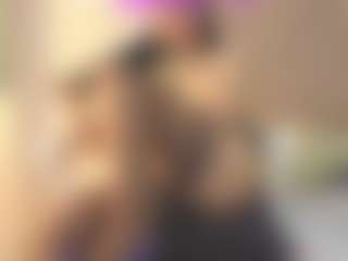 MatureVeronica MILF webcam performer live streaming