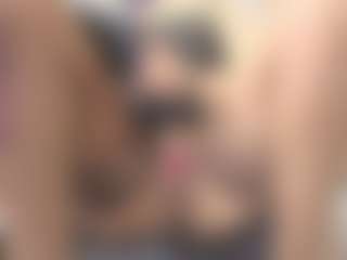 Live cam show with MatureVeronica - Striptease Latina on Cam Slut | colombia