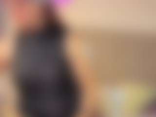 Live cam show with MatureVeronica - Public Mature on SinfulBabes