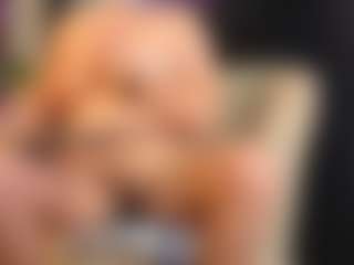 Live cam show with MatureVeronica - Sexwebcam Brown Hair on xplaylive.com
