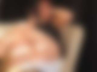 Live cam show with MatureVeronica - Curvy Middle Aged on xxxlivecams.org
