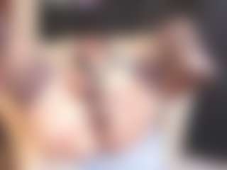 Live cam show with MatureVeronica - Erotic Dance on madthumbs
