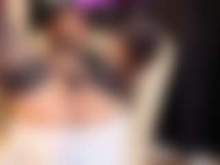 MatureVeronica's Live Sex Cam Show