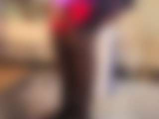 MatureVeronica's Live Sex Cam Show