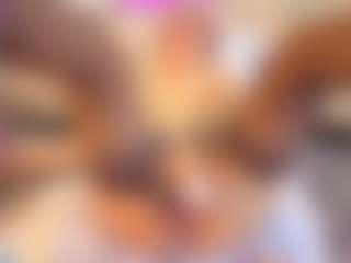 MatureVeronica's Live Sex Cam Show
