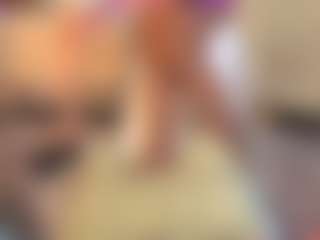 MatureVeronica's Live Sex Cam Show