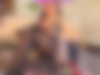 MatureVeronica's Live Sex Cam Show