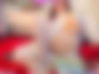 MatureVeronica MILF webcam performer live streaming
