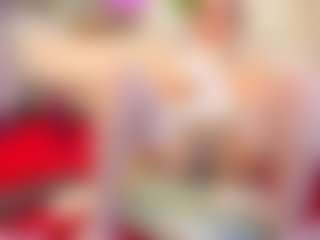 MatureVeronica's Live Sex Cam Show