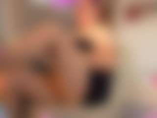 Live cam show with MatureVeronica - Public Mature on Milfs Live