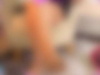 Live cam show with MatureVeronica - Facial Piercings on Strip Flash - Live Sex Shows