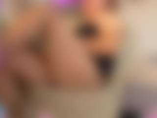 Live cam show with MatureVeronica - Halloween on xxxlivecams.org