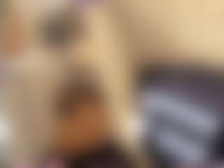 MatureVeronica's Live Sex Cam Show