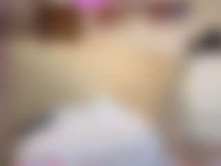 Live cam show with MatureVeronica - Middle Aged on Dolls Live