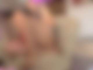 MatureVeronica's Live Sex Cam Show