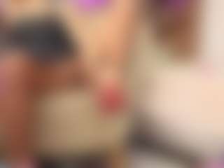 MatureVeronica's Live Sex Cam Show