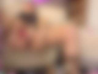 MatureVeronica's Live Sex Cam Show