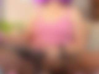 Live cam show with MatureVeronica - Curvy Middle Aged on Camsoda Late Night