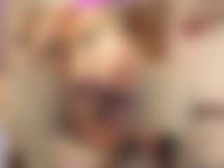 MatureVeronica MILF webcam performer live streaming