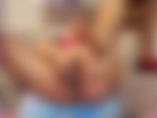 Live cam show with MatureVeronica - Middle Aged on CamSodaAdn