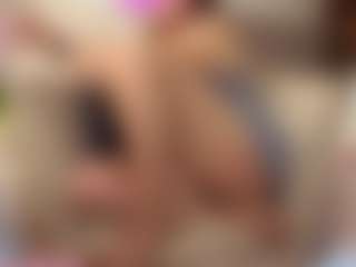 MatureVeronica's Live Sex Cam Show