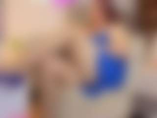 Live cam show with MatureVeronica - Amateur on AdultVida.com