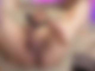 MatureVeronica's Live Sex Cam Show