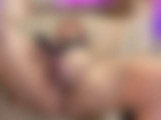 MatureVeronica's Live Sex Cam Show