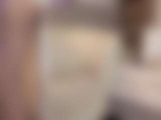 Live cam show with MatureVeronica - Amateur on PervPlay.com