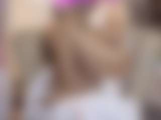 Live cam show with MatureVeronica - Middle Aged on CamClone