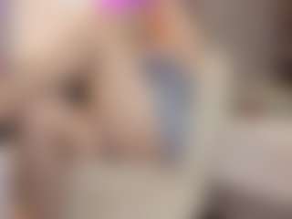Live cam show with MatureVeronica - Pantyhose on Camsoda