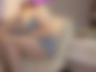MatureVeronica's Live Sex Cam Show