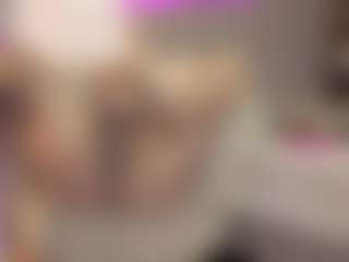 MatureVeronica's Live Sex Cam Show