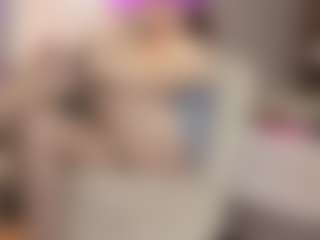 MatureVeronica's Live Sex Cam Show