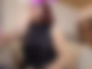 MatureVeronica's Live Sex Cam Show
