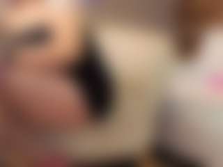 Live cam show with MatureVeronica - Mature on StripNow