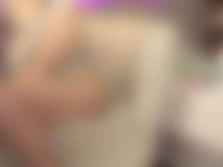 Show de câmera ao vivo com MatureVeronica - Striptease no Camsoda