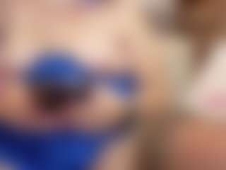 MatureVeronica's Live Sex Cam Show